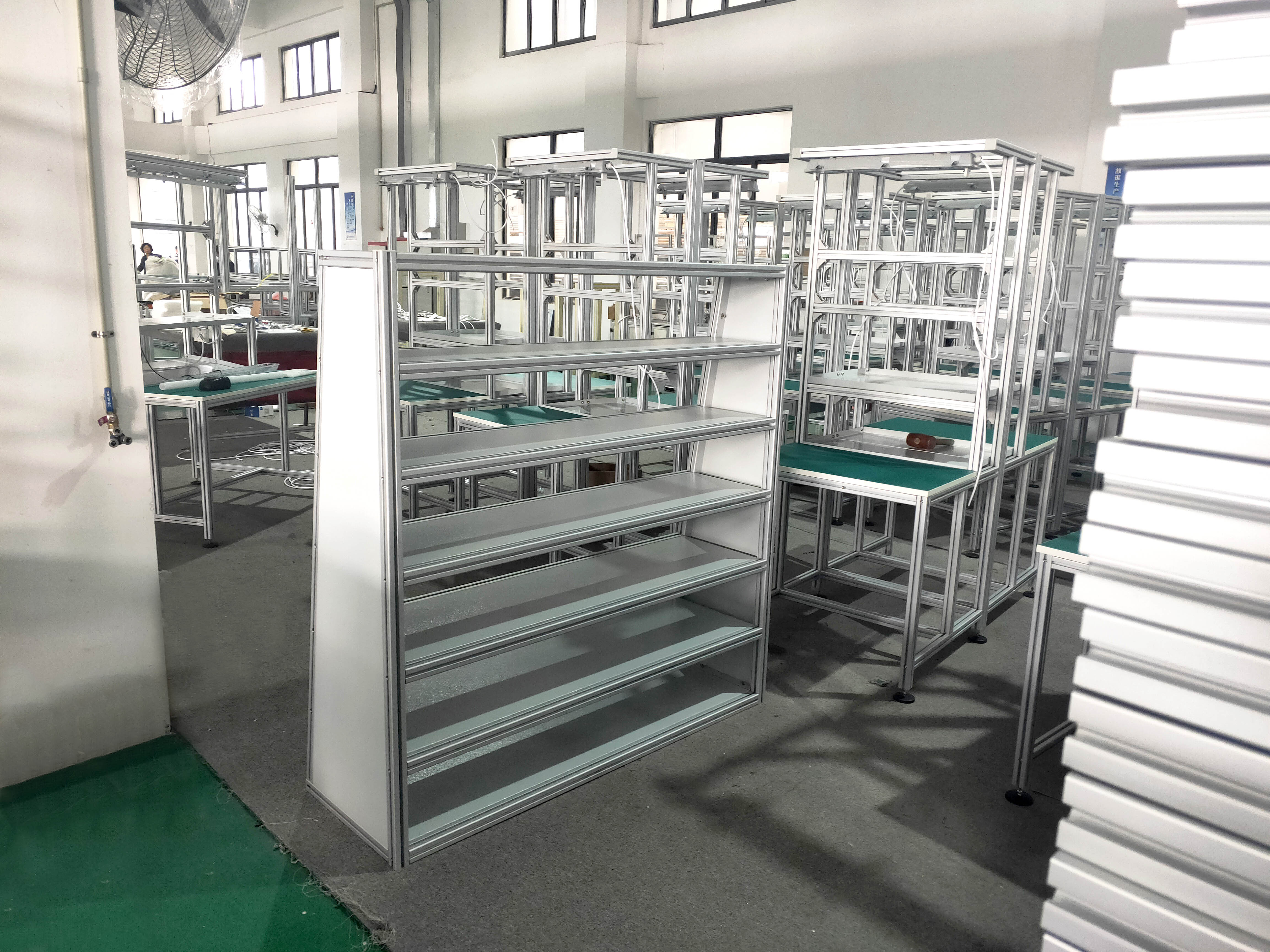 泰州鋁合金框架廠家，用8080型材搭建哪類框架？